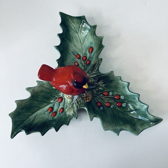 Christmas Traditions Cardinal Holly Ceramic Dish Holiday Red/Green 10" VTG - Picture 4 of 16